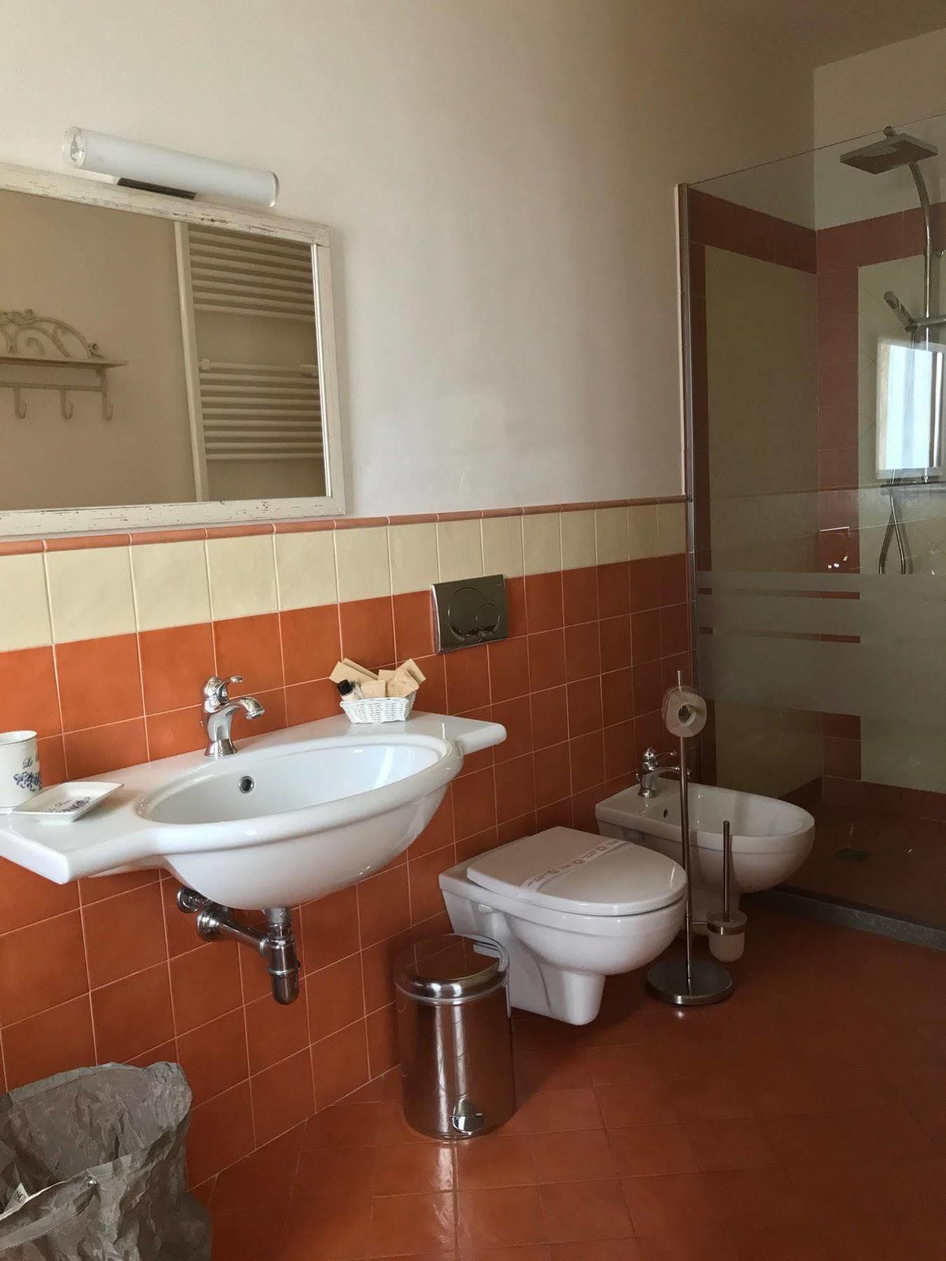 La Rola Hotel Albaretto della Torre Ngoại thất bức ảnh